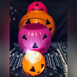 Lot of Four Vintage Style Pumpkin Buckets